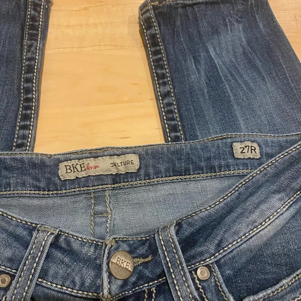 BKE Stella Skinny Jeans 27R Medium Wash Stretch Low Rise - Picture 3 of 8